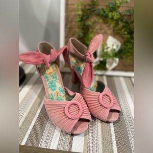 Miss L Fire Shoes Vintage Pink Suede heels 37